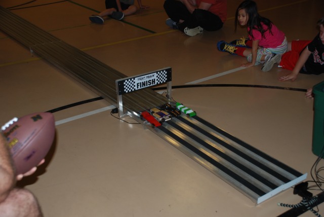 2014-03-22 Pack 25 Pinewood Derby09.jpg